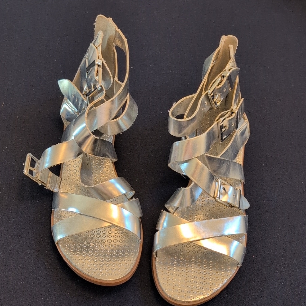 NWT!! BCBG Silver Strappy Sandals SIZE 9.5